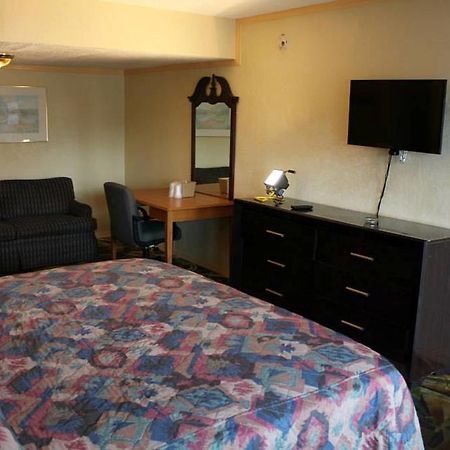 Presidential Inn And Suites Lyons Екстер'єр фото