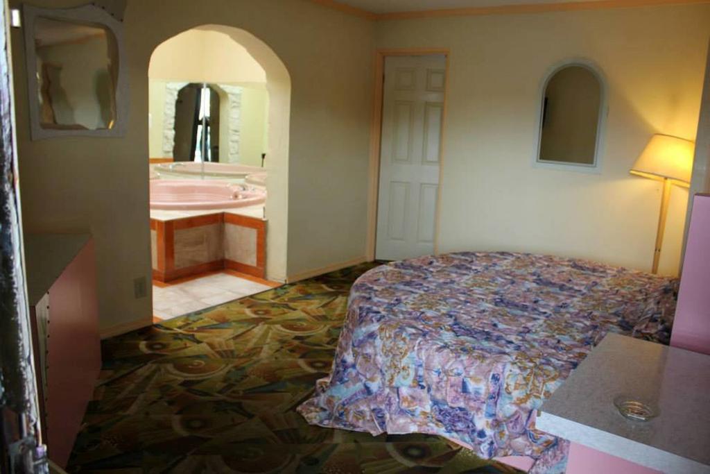 Presidential Inn And Suites Lyons Екстер'єр фото