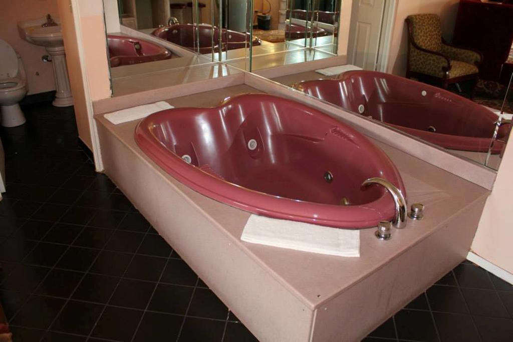 Presidential Inn And Suites Lyons Екстер'єр фото