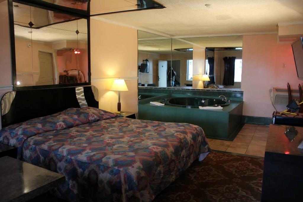 Presidential Inn And Suites Lyons Екстер'єр фото